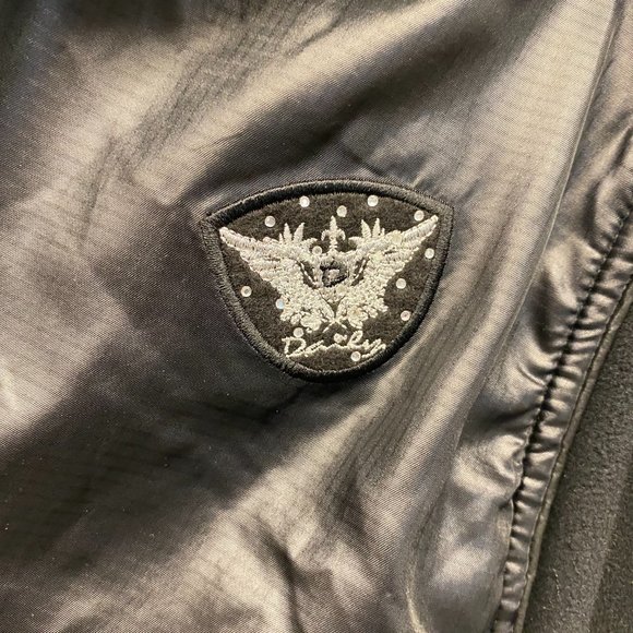 XL Daily Brand Women's Black Polyester Vest - Picture 4 of 5